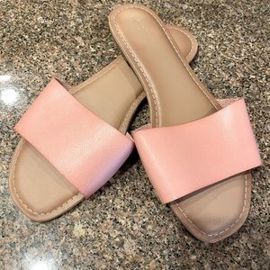 Old Navy Pink Sandals